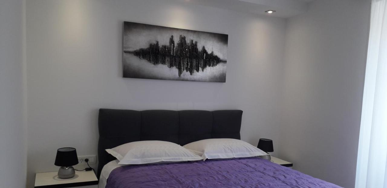 Alfa Apartment *