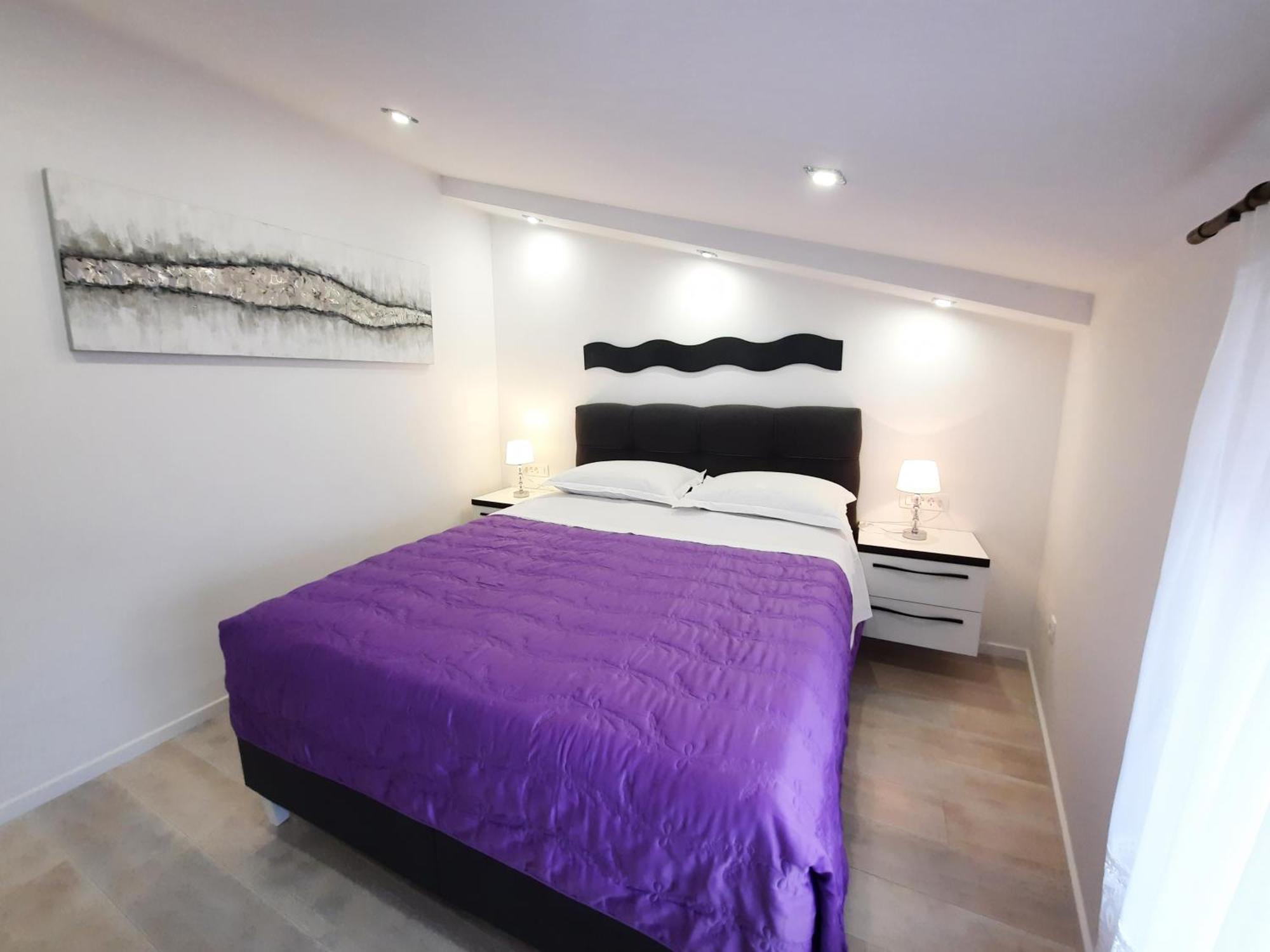 Apartment Alfa *