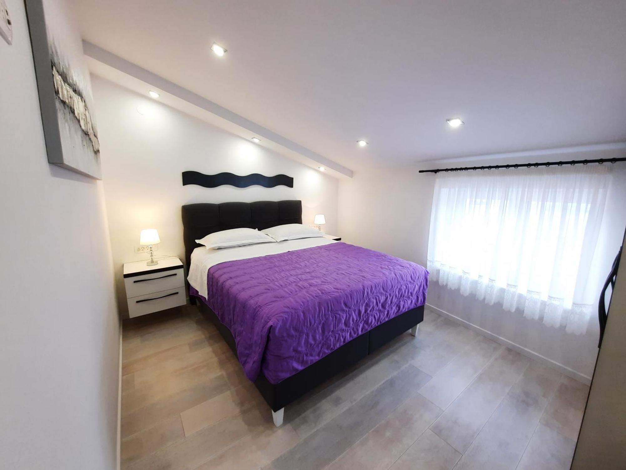 Apartment Alfa *